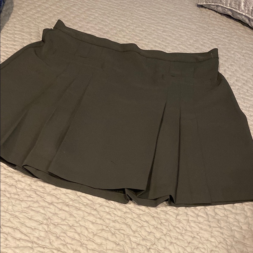 Loft pleated Skirt, NWOT
